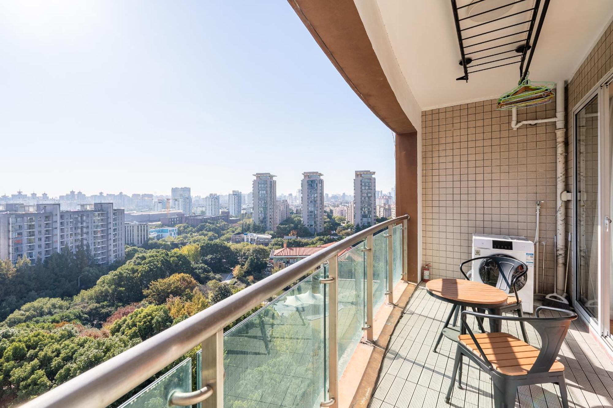 Apartment Hills&linghu's Grand 4br Suite-line 7&18,near Sniec, Yinghua Rd 801