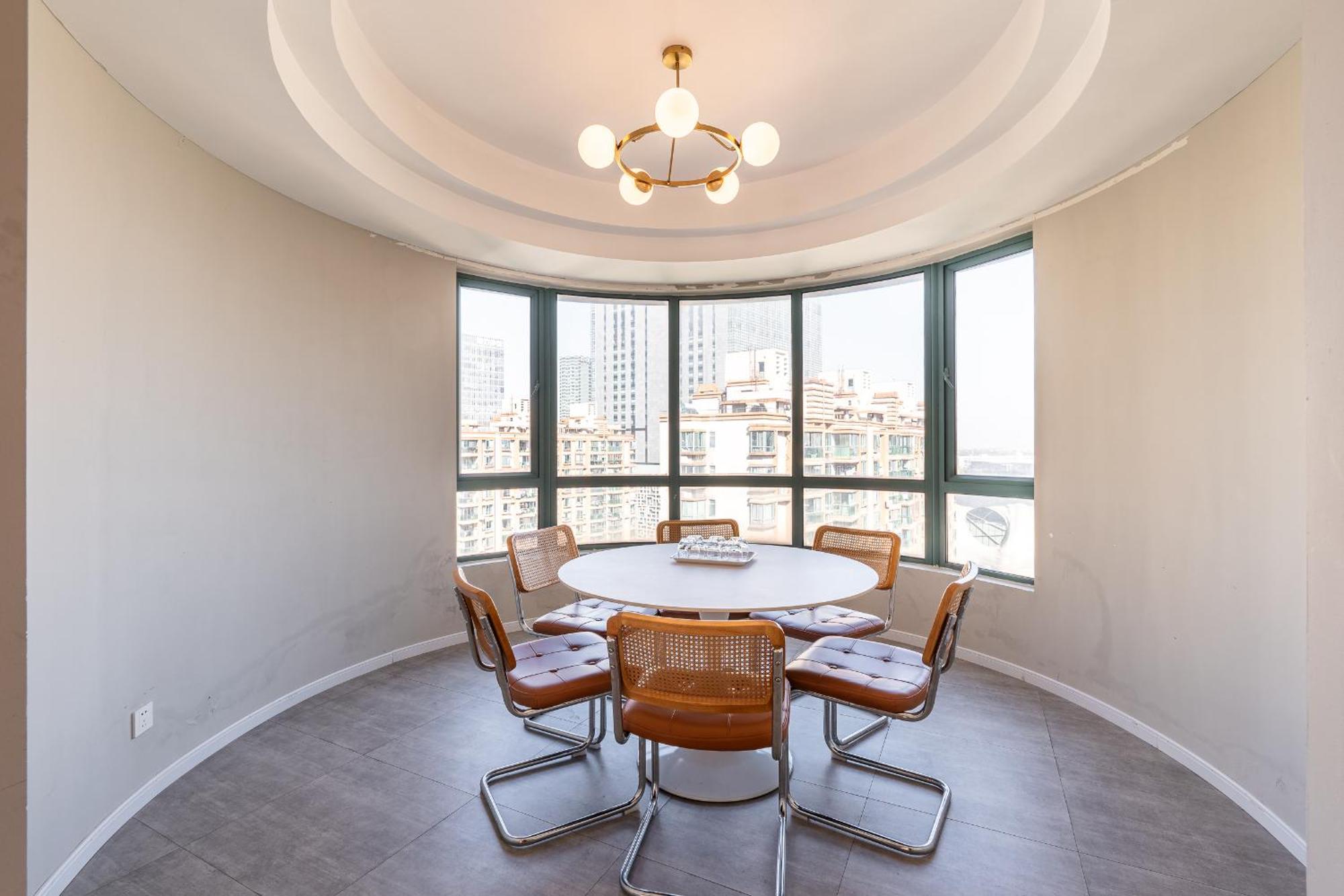 Apartment Hills&linghu's Grand 4br Suite-line 7&18,near Sniec, Yinghua Rd 801 Shanghai